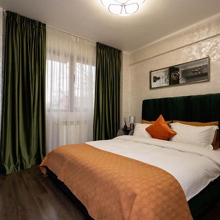 Central Apartament 3 Jassy Zewnętrze zdjęcie