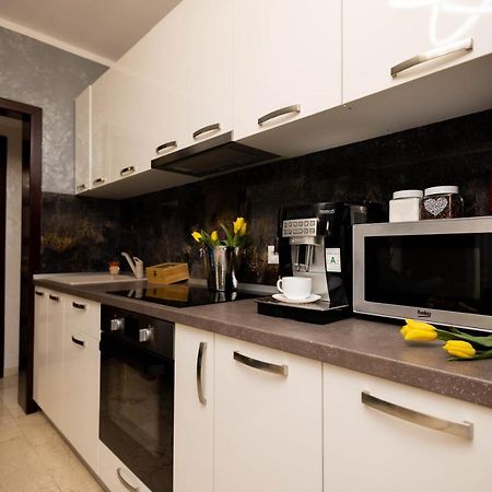 Central Apartament 3 Jassy Zewnętrze zdjęcie